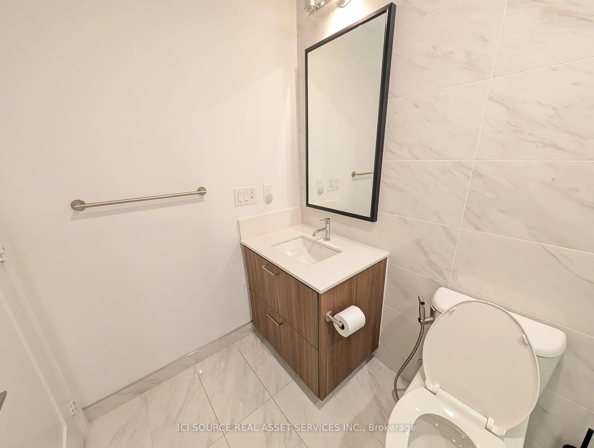 Photo 17 of Unit 328, 280 Howland Avenue, Toronto, The Annex — HOMEH