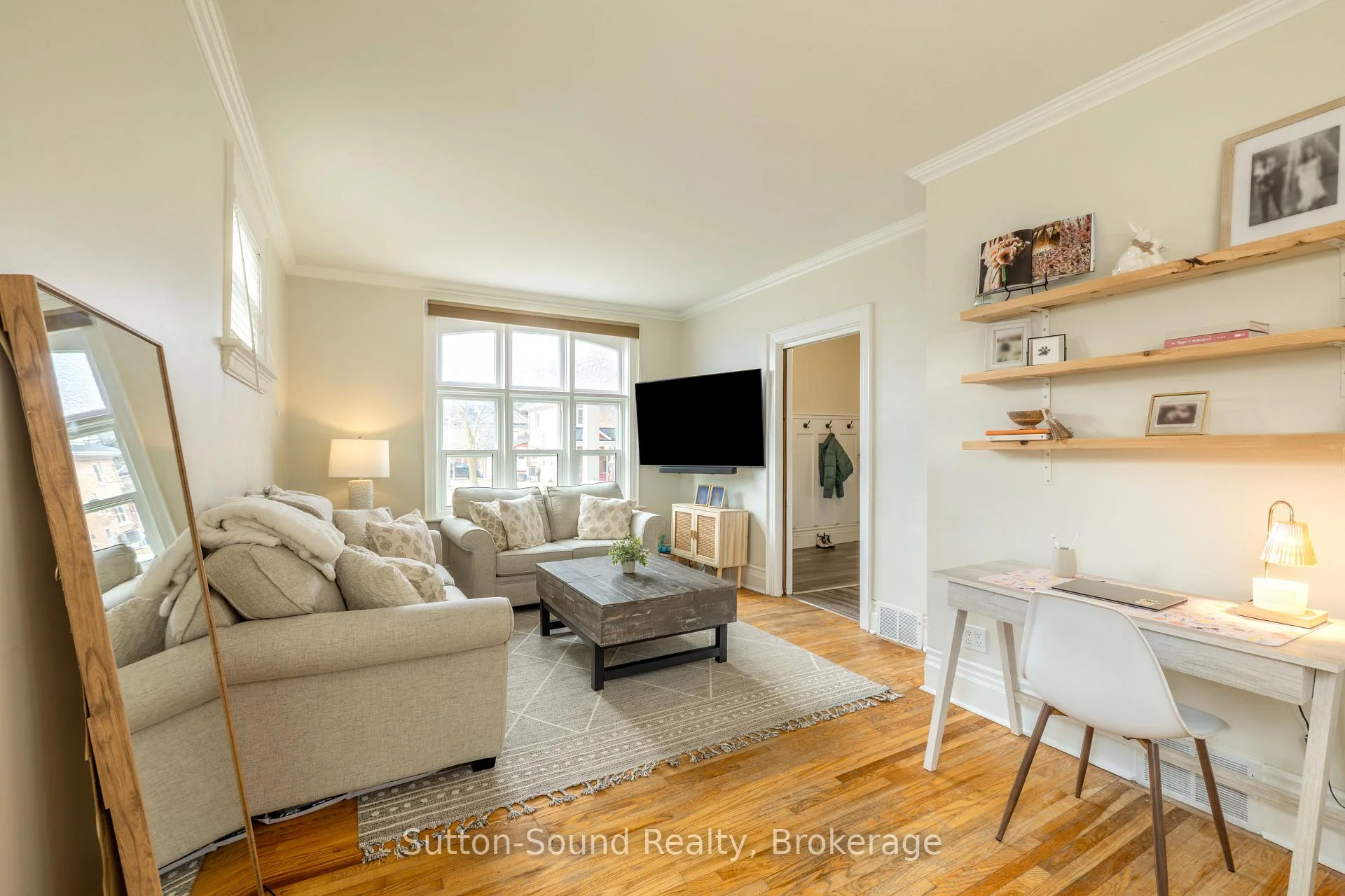 Photo 46 of 425 2nd Avenue E, Owen Sound — HOMEH