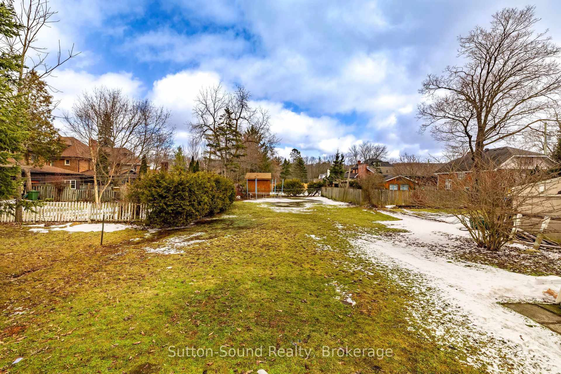 Photo 51 of 425 2nd Avenue E, Owen Sound — HOMEH