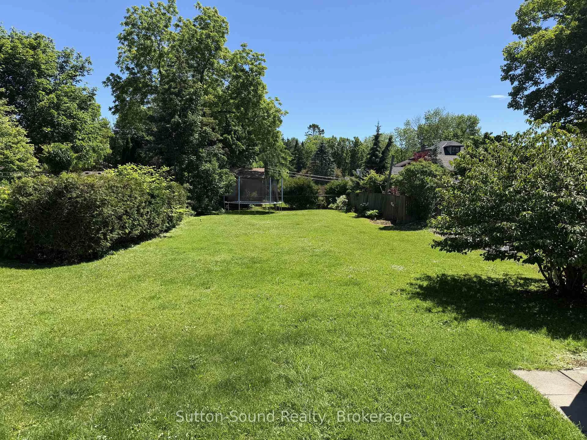 Photo 67 of 425 2nd Avenue E, Owen Sound — HOMEH