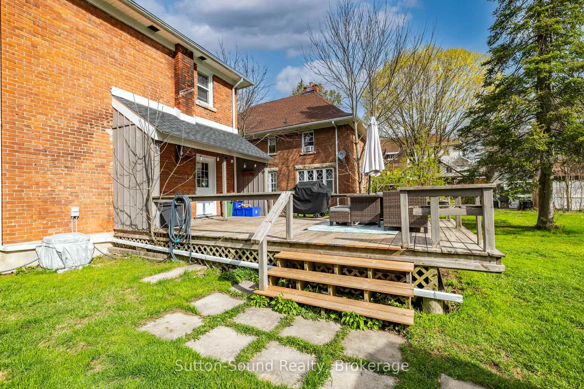 Photo 68 of 425 2nd Avenue E, Owen Sound — HOMEH