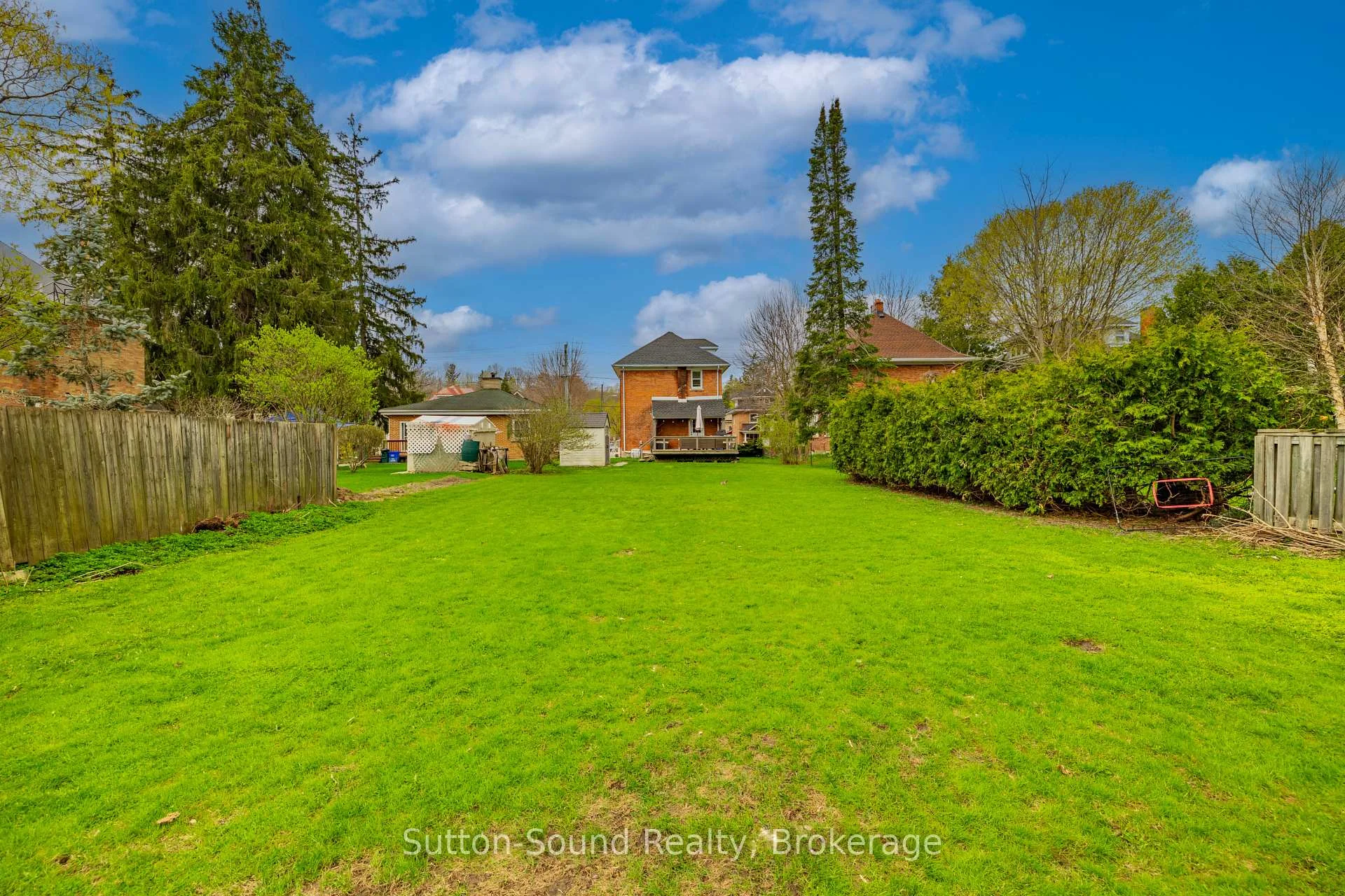 Photo 71 of 425 2nd Avenue E, Owen Sound — HOMEH