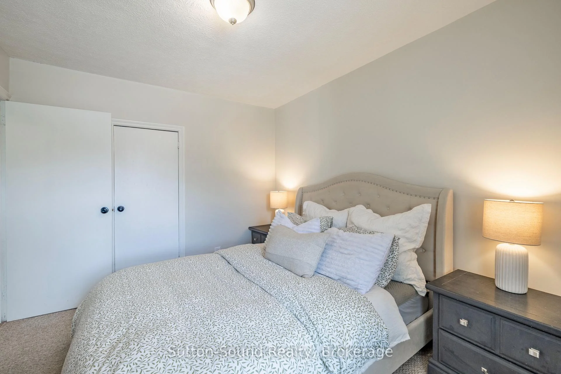 Photo 78 of 425 2nd Avenue E, Owen Sound — HOMEH