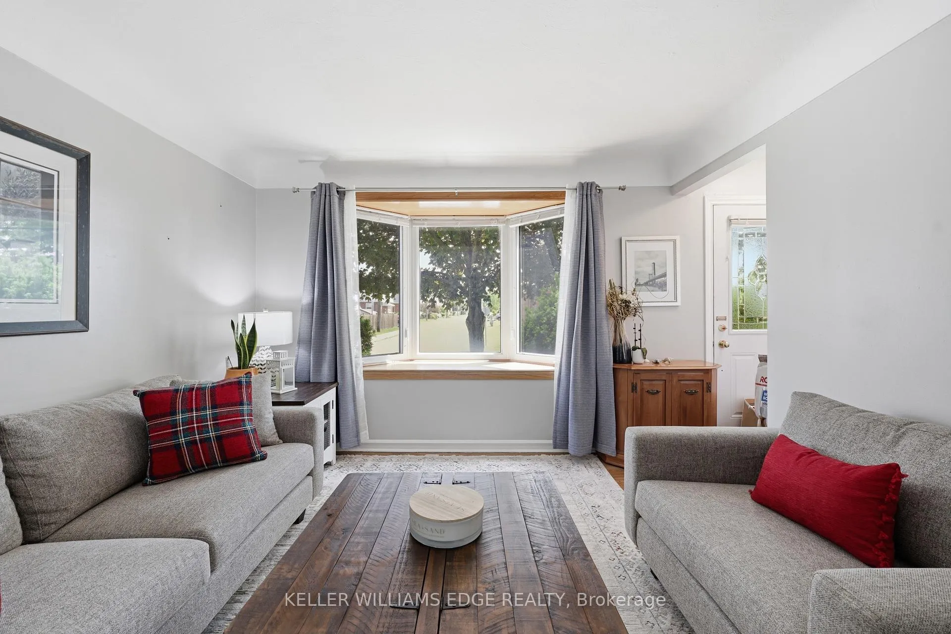 Photo 4 of 96 East 27th Street, Hamilton, Eastmount — HOMEH