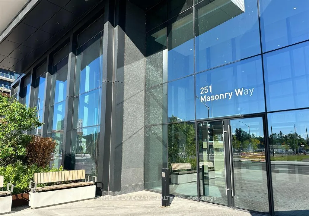 Photo 2 of Unit 704, 251 Masonry Way, Mississauga, Port Credit — HOMEH