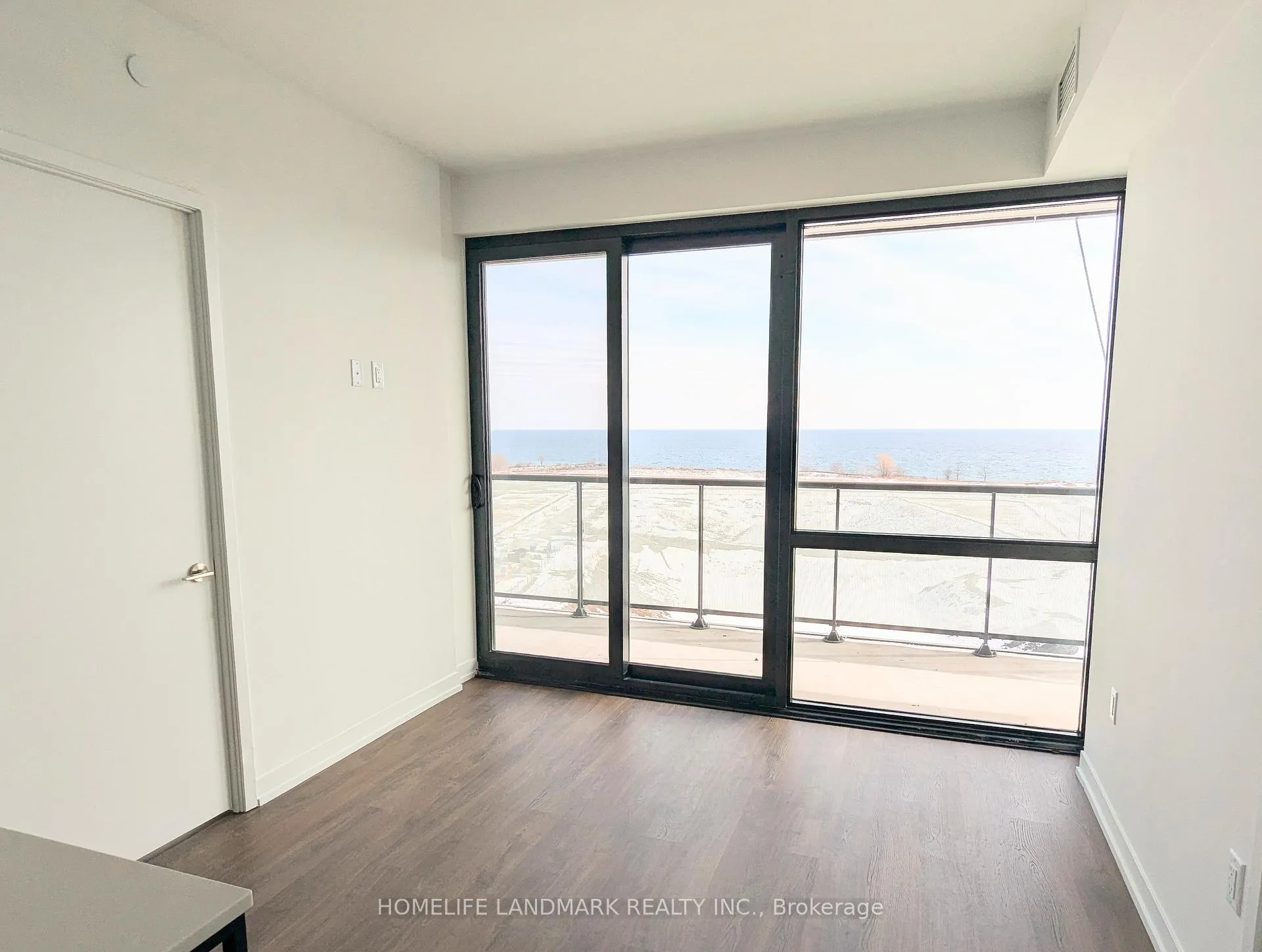 Photo 6 of Unit 704, 251 Masonry Way, Mississauga, Port Credit — HOMEH