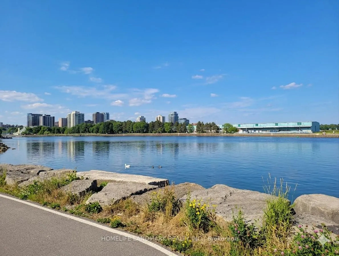Photo 11 of Unit 704, 251 Masonry Way, Mississauga, Port Credit — HOMEH