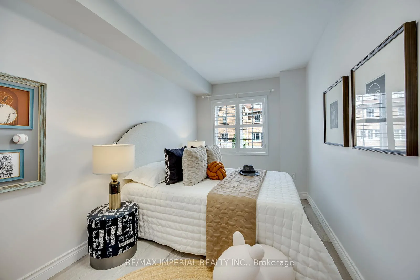 Photo 24 of 592 Candlestick Circle, Mississauga, Hurontario — HOMEH