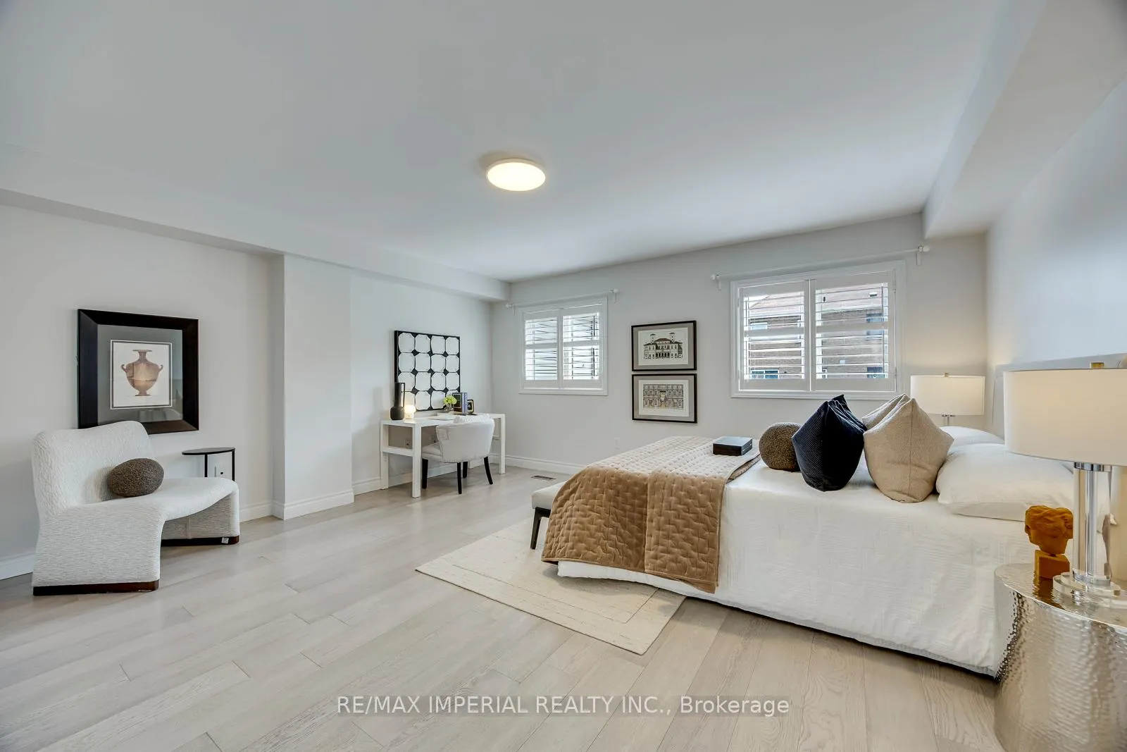 Photo 28 of 592 Candlestick Circle, Mississauga, Hurontario — HOMEH