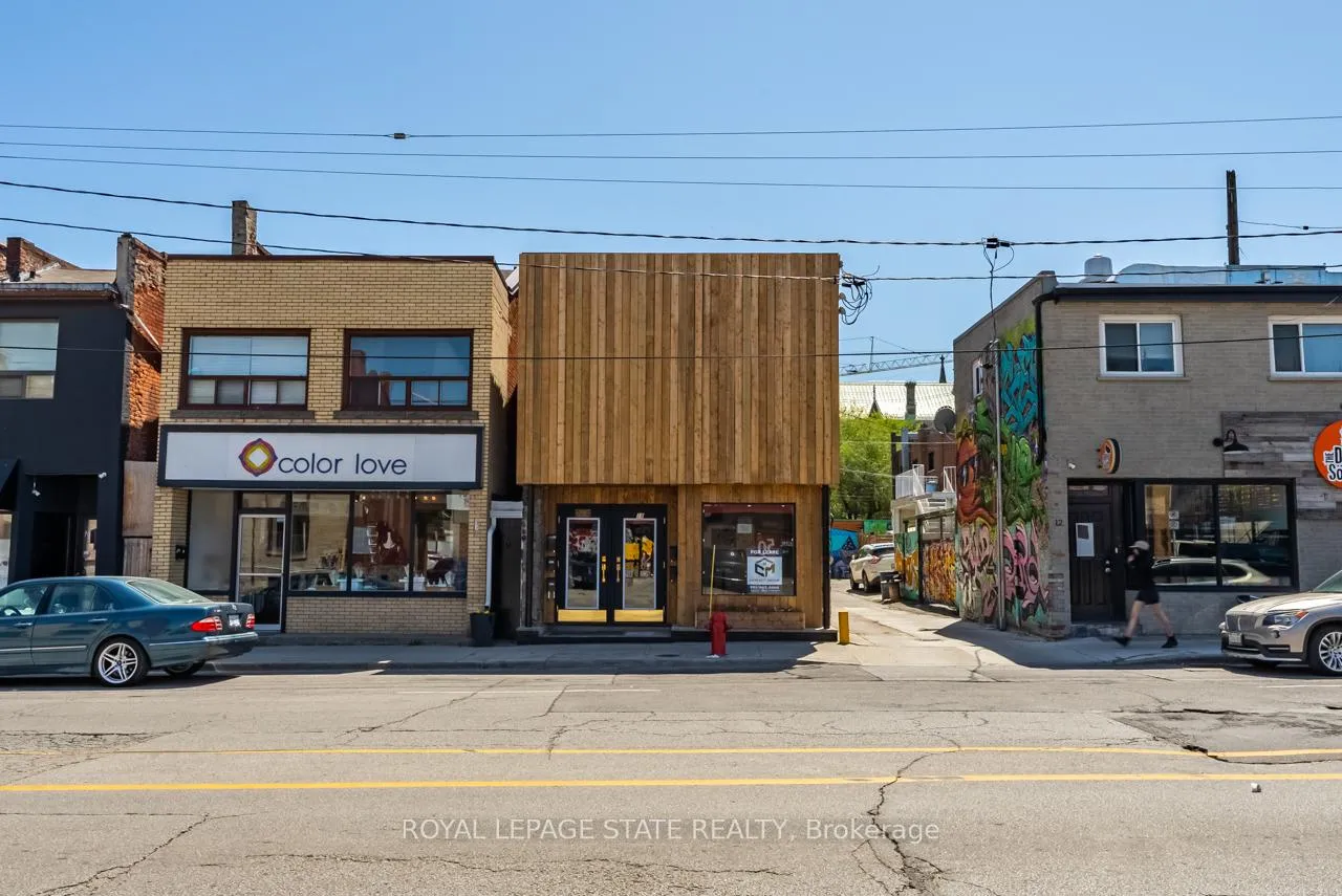 Photo 2 of 18 Barton Street E, Hamilton, Beasley — HOMEH