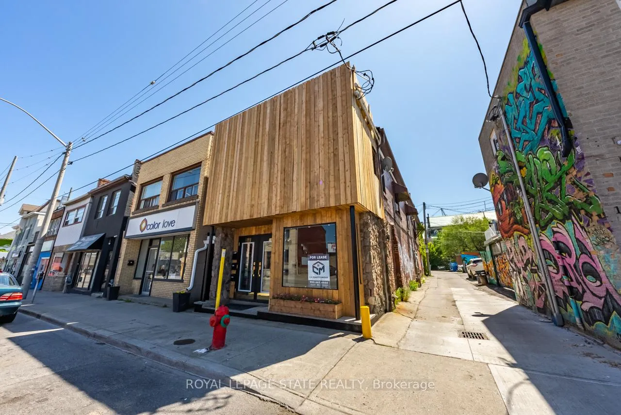 Photo 4 of 18 Barton Street E, Hamilton, Beasley — HOMEH