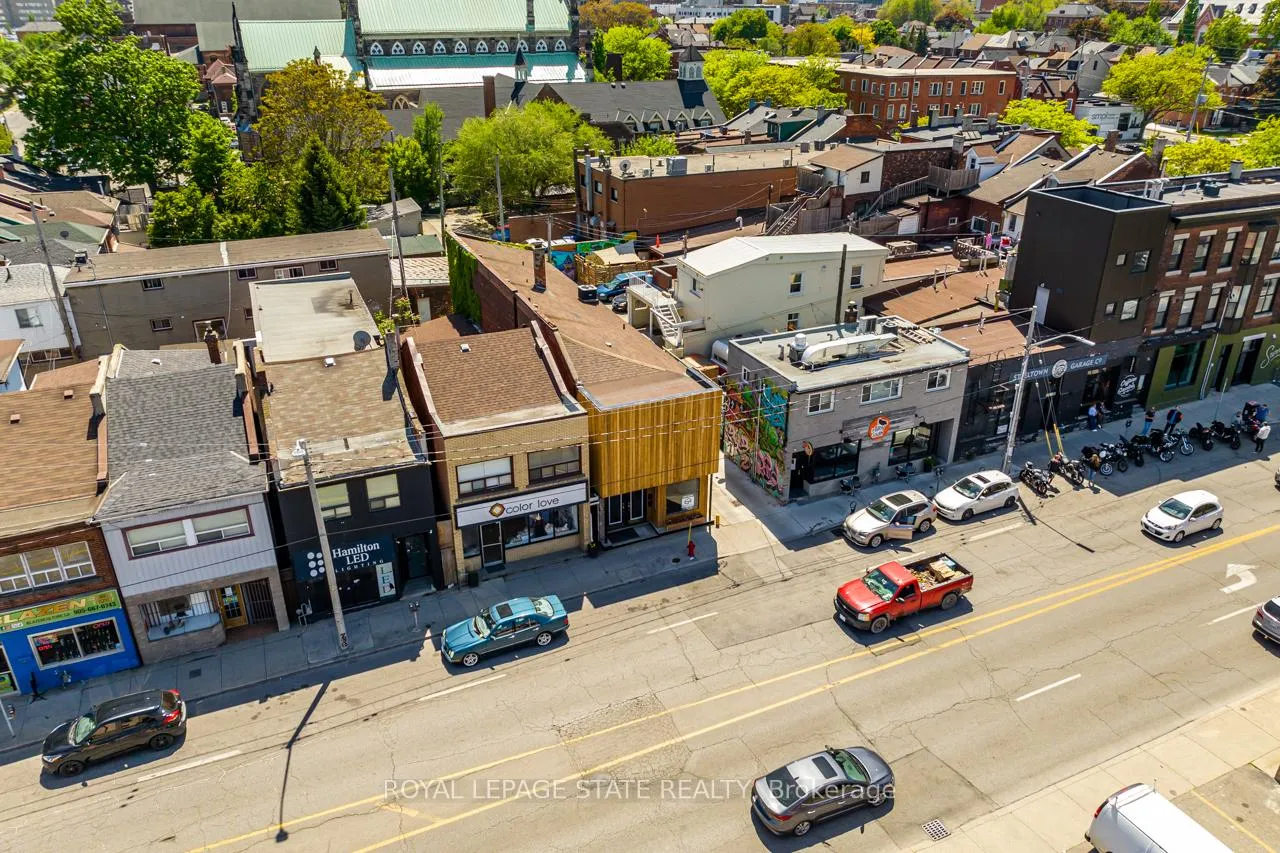 Photo 7 of 18 Barton Street E, Hamilton, Beasley — HOMEH