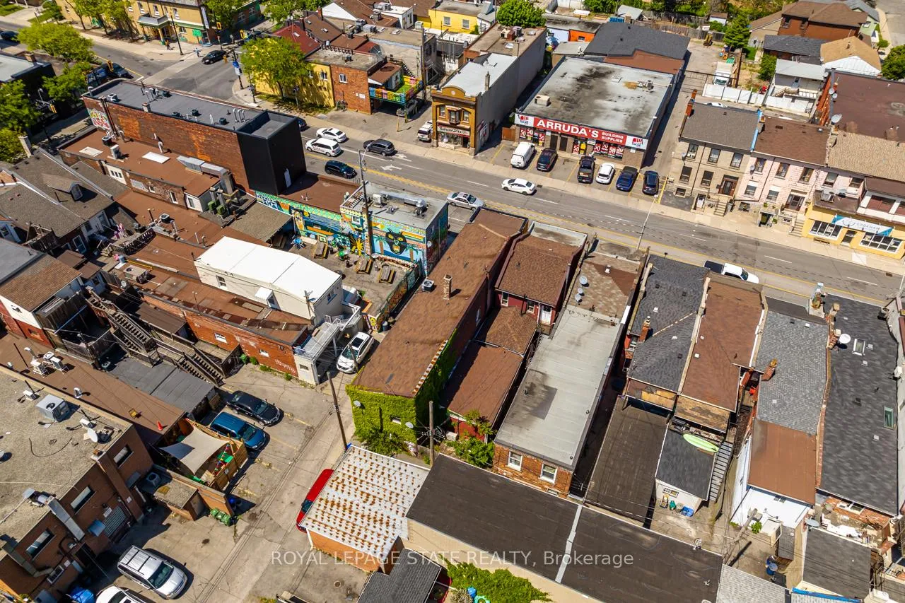 Photo 13 of 18 Barton Street E, Hamilton, Beasley — HOMEH