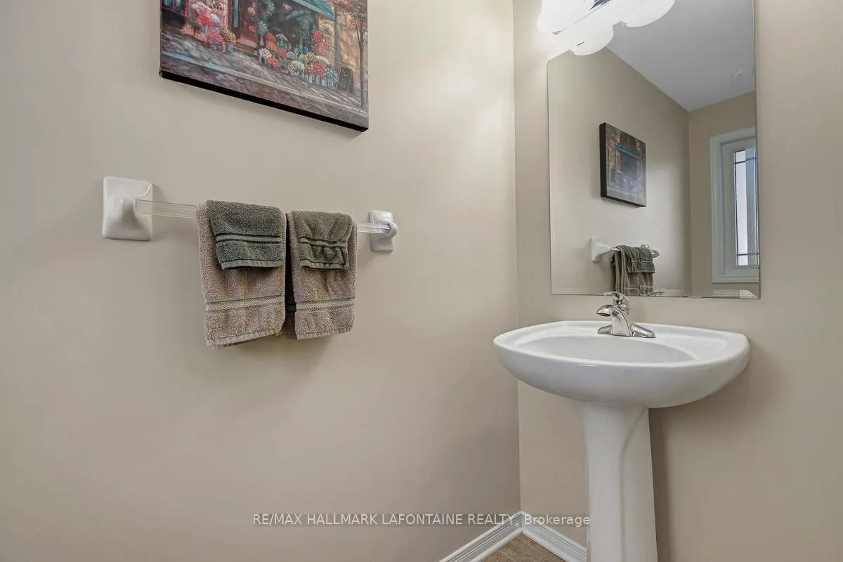 Photo 15 of 417 June Court, Ottawa, Mer Bleue/Bradley Estates/Anderson Park — HOMEH