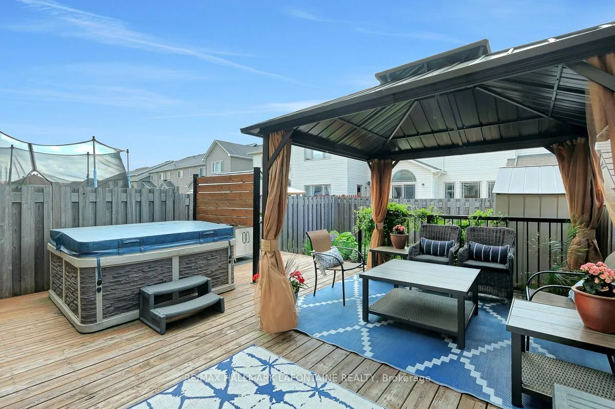 Photo 31 of 417 June Court, Ottawa, Mer Bleue/Bradley Estates/Anderson Park — HOMEH