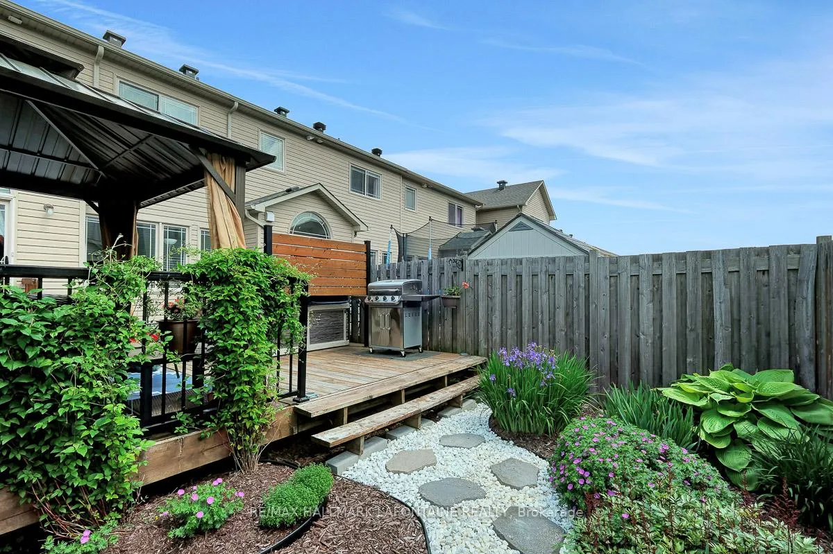 Photo 37 of 417 June Court, Ottawa, Mer Bleue/Bradley Estates/Anderson Park — HOMEH