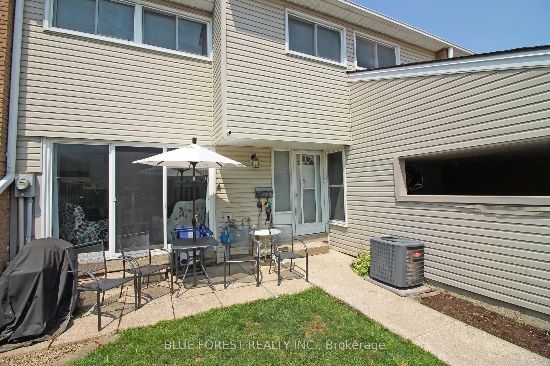 Photo 3 of Unit 8, 590 Millbank Drive, London, South Y — HOMEH