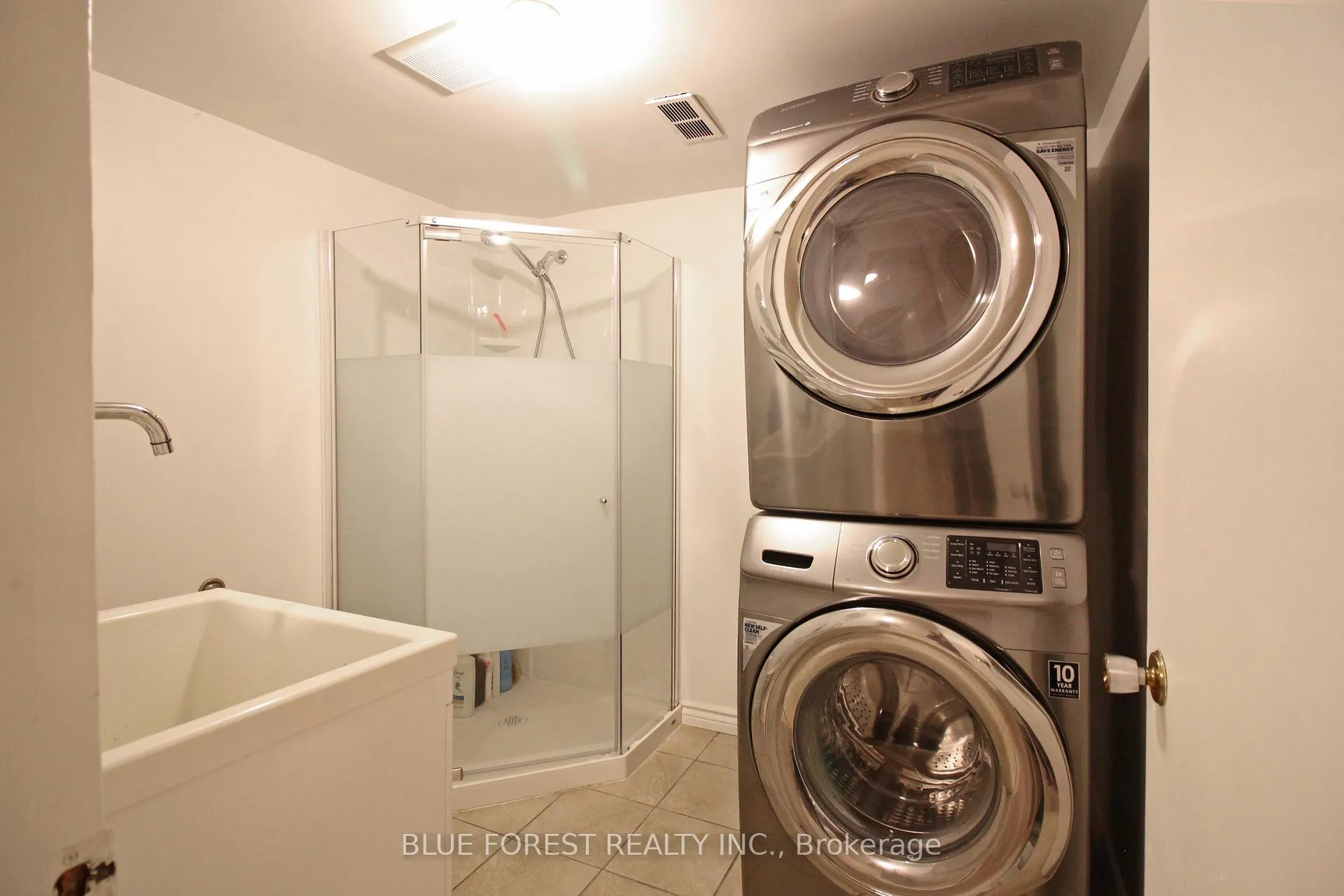 Photo 25 of Unit 8, 590 Millbank Drive, London, South Y — HOMEH