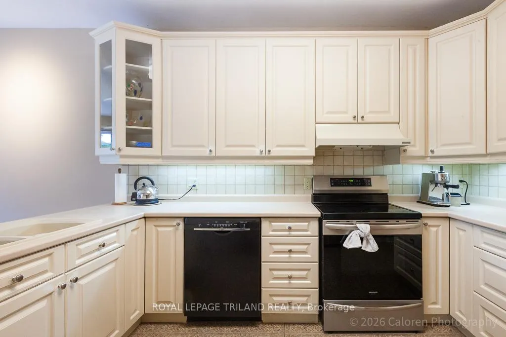 Photo 21 of Unit 24, 1040 Riverside Drive, London, North Q — HOMEH