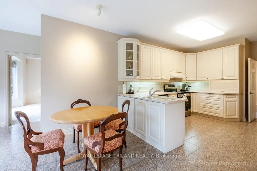 Photo 22 of Unit 24, 1040 Riverside Drive, London, North Q — HOMEH