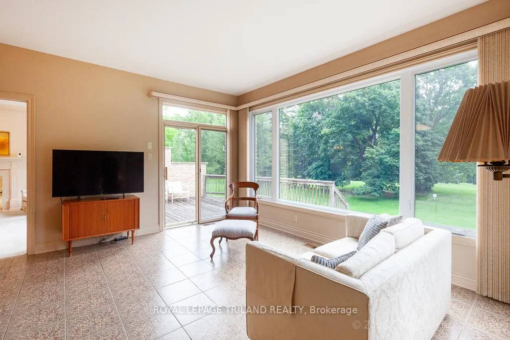 Photo 25 of Unit 24, 1040 Riverside Drive, London, North Q — HOMEH