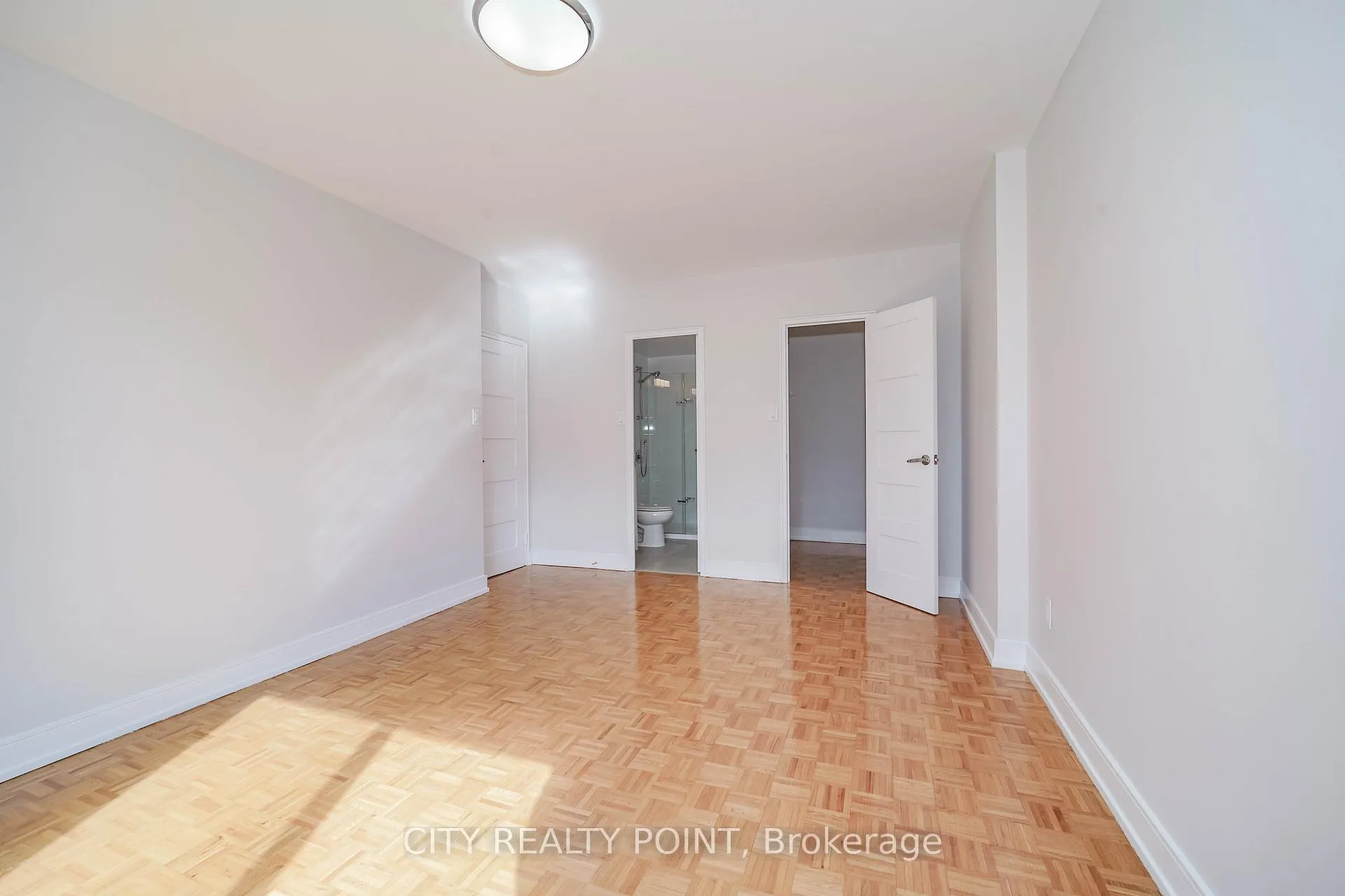 Photo 13 of Unit 703, 10 Shallmar Boulevard, Toronto, Forest Hill North — HOMEH