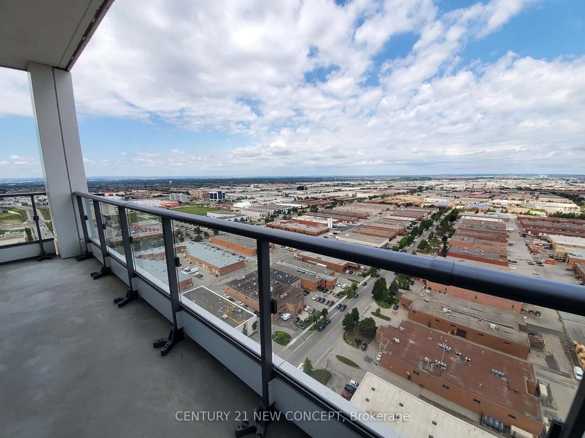 Photo 13 of Unit 2910, 898 Portage Parkway, Vaughan, Concord — HOMEH