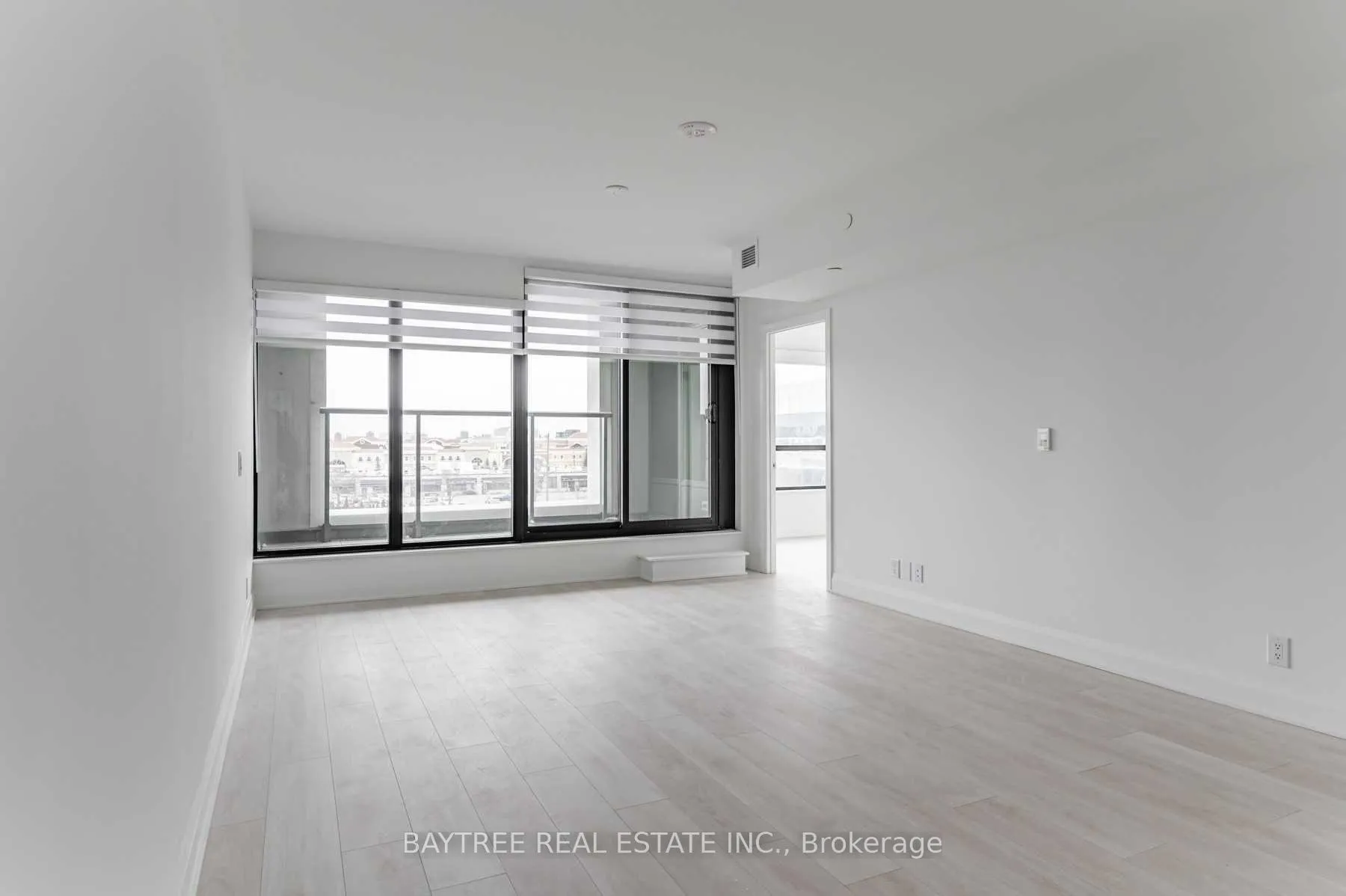 Photo 7 of Unit 312, 33 Frederick Todd Way, Toronto, Thorncliffe Park — HOMEH