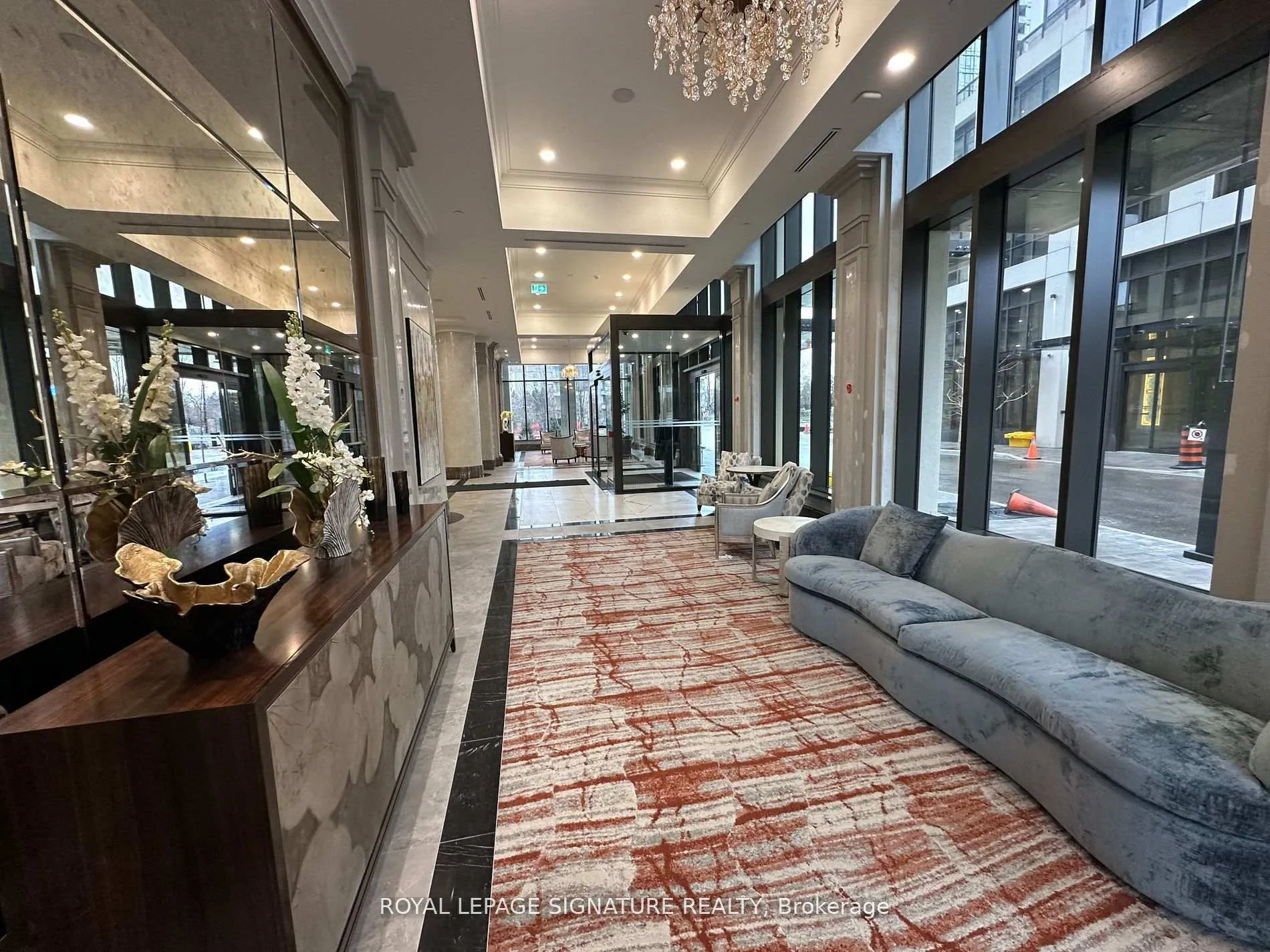 Photo 4 of Unit 2810, 30 Elm Drive W, Mississauga, City Centre — HOMEH