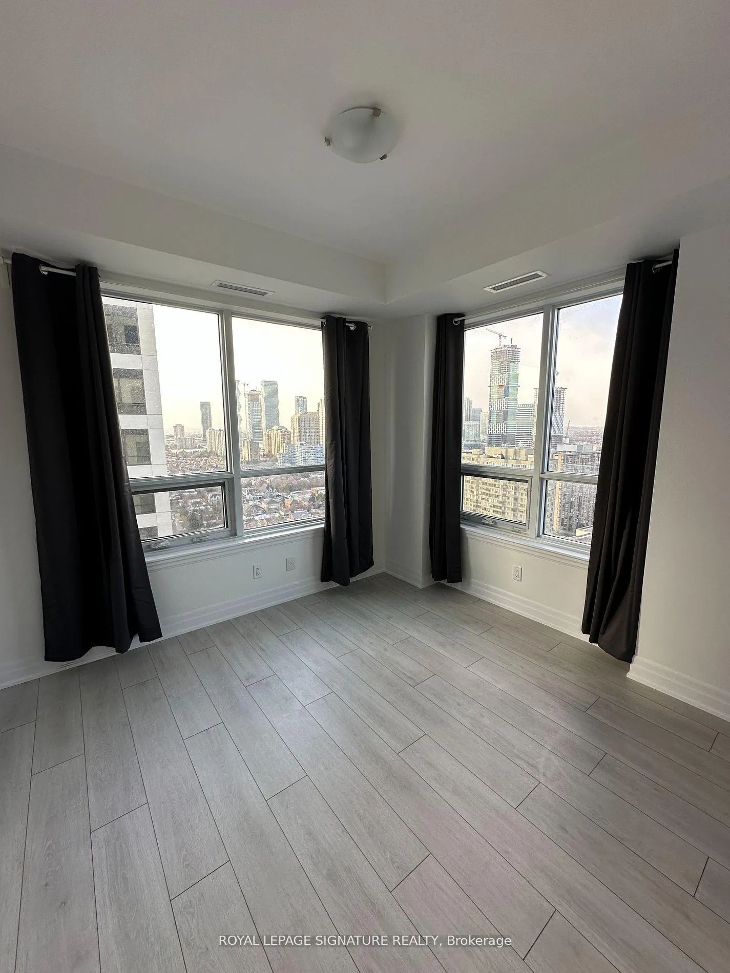 Photo 21 of Unit 2810, 30 Elm Drive W, Mississauga, City Centre — HOMEH