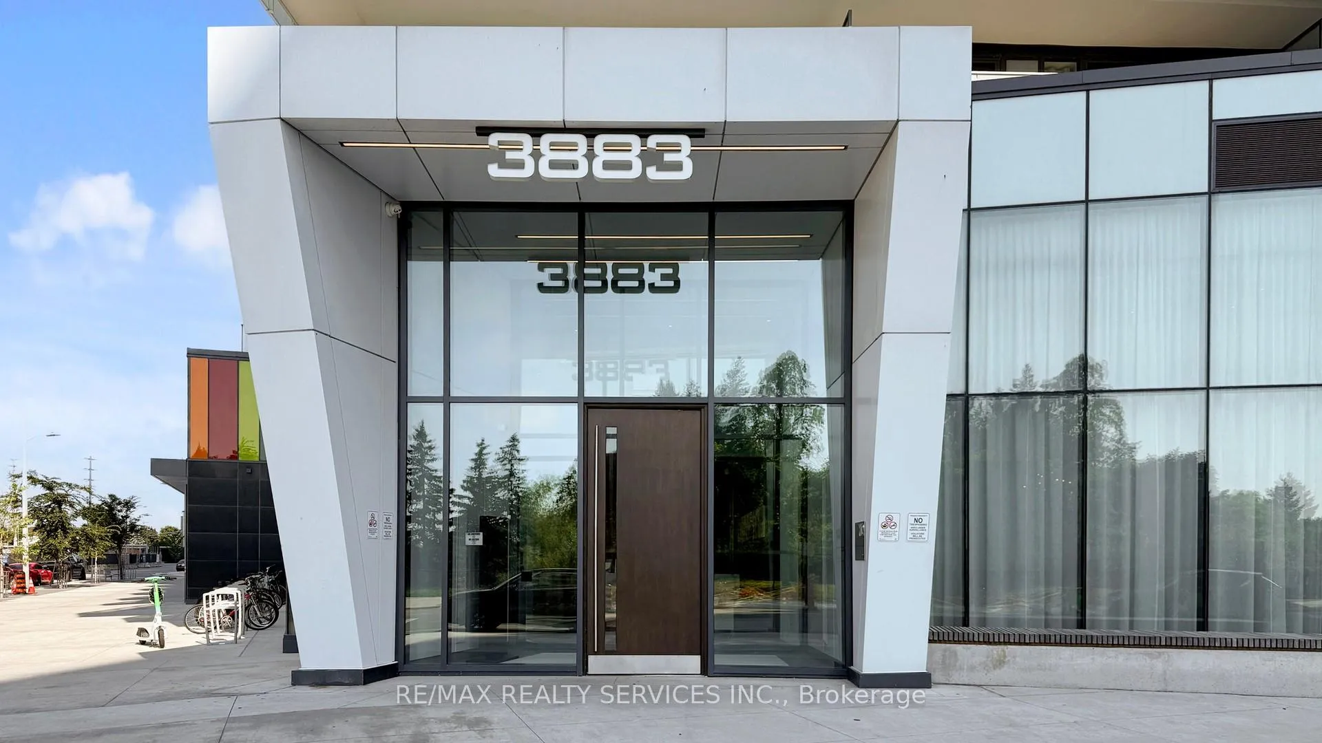 Photo 3 of Unit 4612, 3883 Quartz Road, Mississauga, City Centre — HOMEH