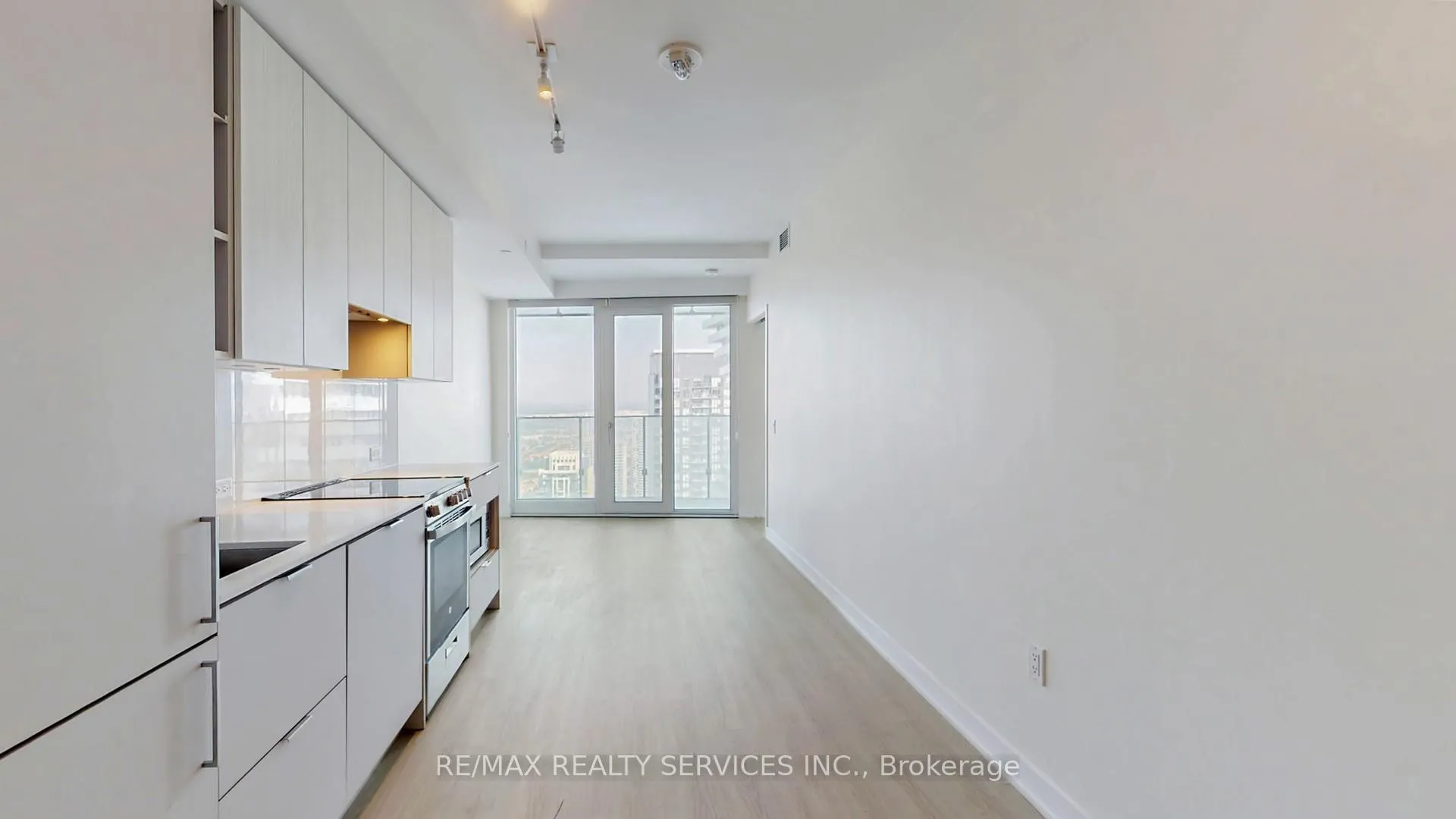 Photo 11 of Unit 4612, 3883 Quartz Road, Mississauga, City Centre — HOMEH