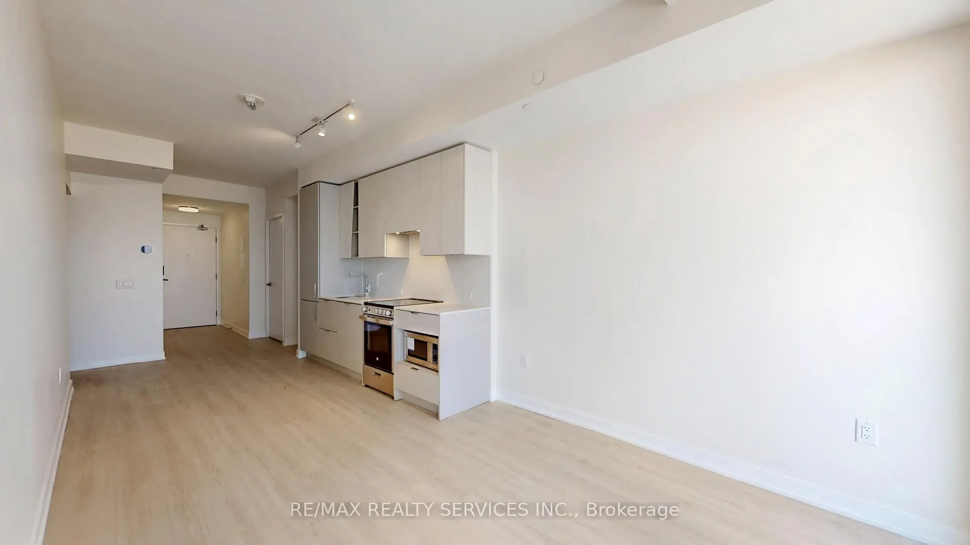 Photo 13 of Unit 4612, 3883 Quartz Road, Mississauga, City Centre — HOMEH