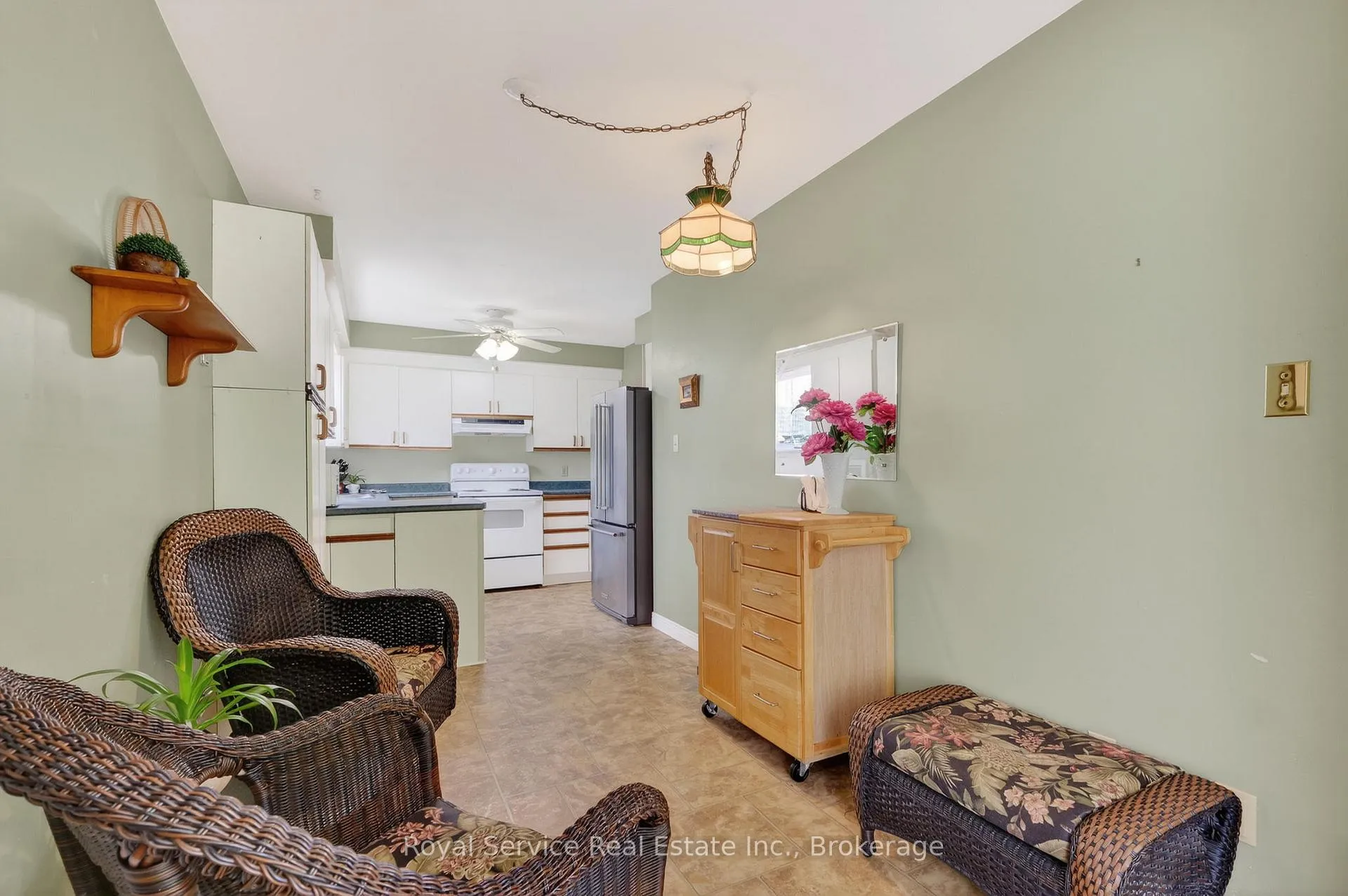 Photo 17 of 116 James Street E, Cobourg — HOMEH