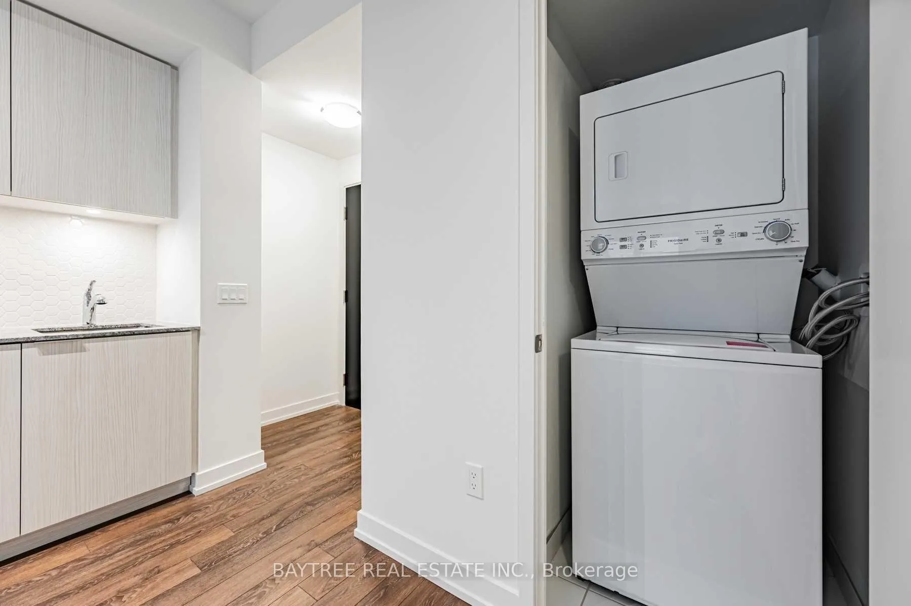 Photo 17 of Unit 606, 158 Front Street E, Toronto, Moss Park — HOMEH