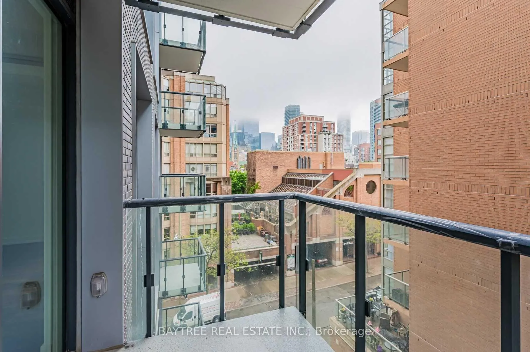 Photo 19 of Unit 606, 158 Front Street E, Toronto, Moss Park — HOMEH