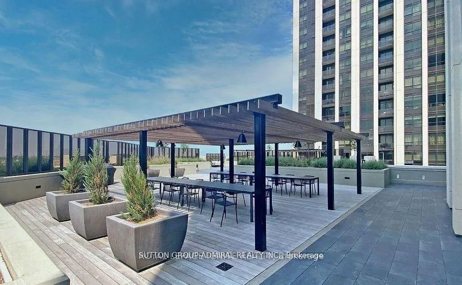 Photo 9 of Unit 1903, 9075 Jane Street, Vaughan, Concord — HOMEH