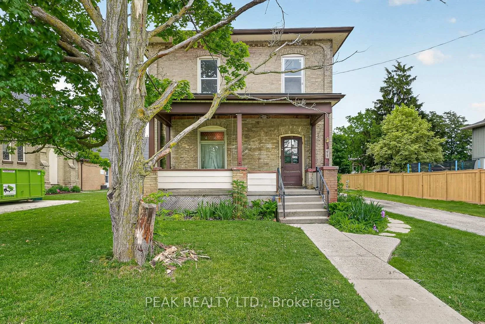 Photo 2 of 11 Byron Street, Wilmot — HOMEH