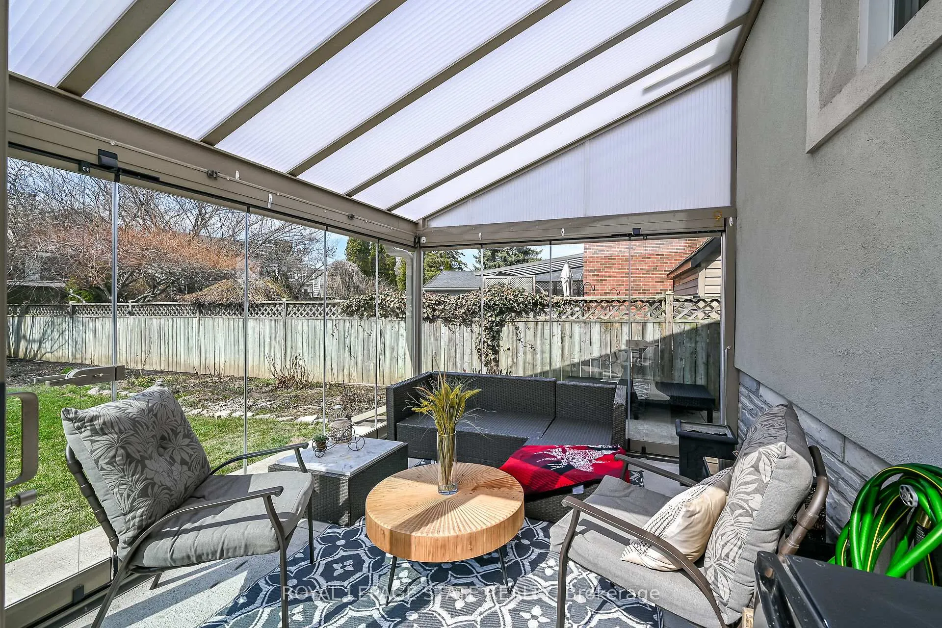 Photo 39 of 22 Marion Place, Hamilton, Stoney Creek — HOMEH