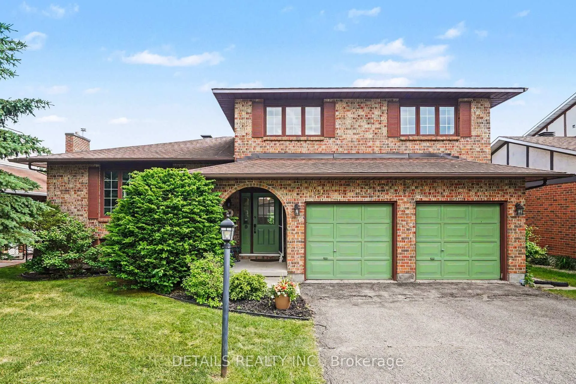 Photo 1 of 152 Foxfield Drive, Ottawa, Barrhaven - Knollsbrook — HOMEH
