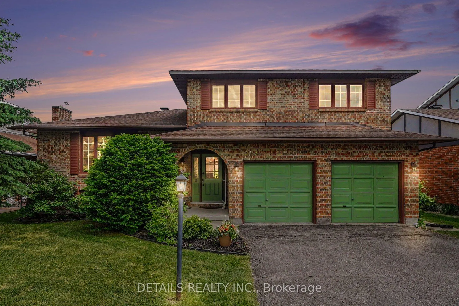 Photo 6 of 152 Foxfield Drive, Ottawa, Barrhaven - Knollsbrook — HOMEH