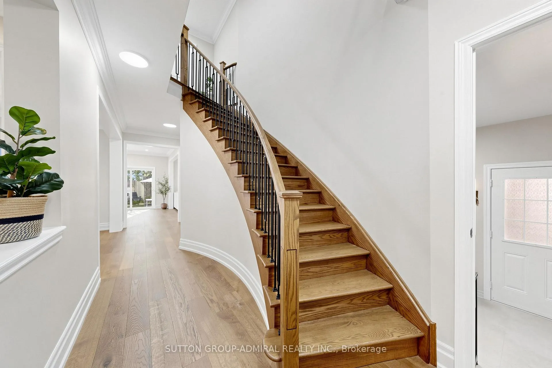 Photo 19 of 16 Cherry Bush Road, Vaughan, Patterson — HOMEH