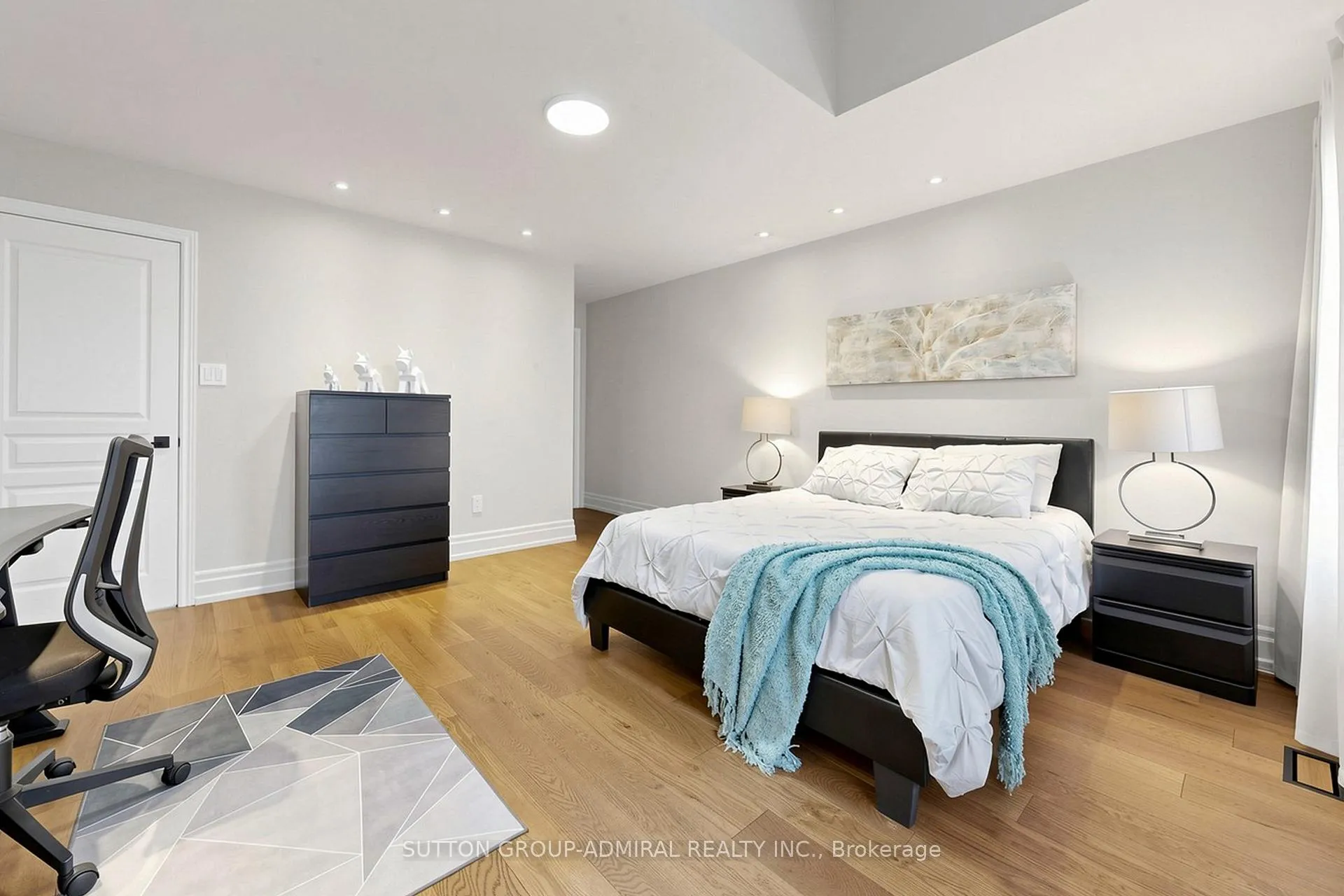 Photo 28 of 16 Cherry Bush Road, Vaughan, Patterson — HOMEH