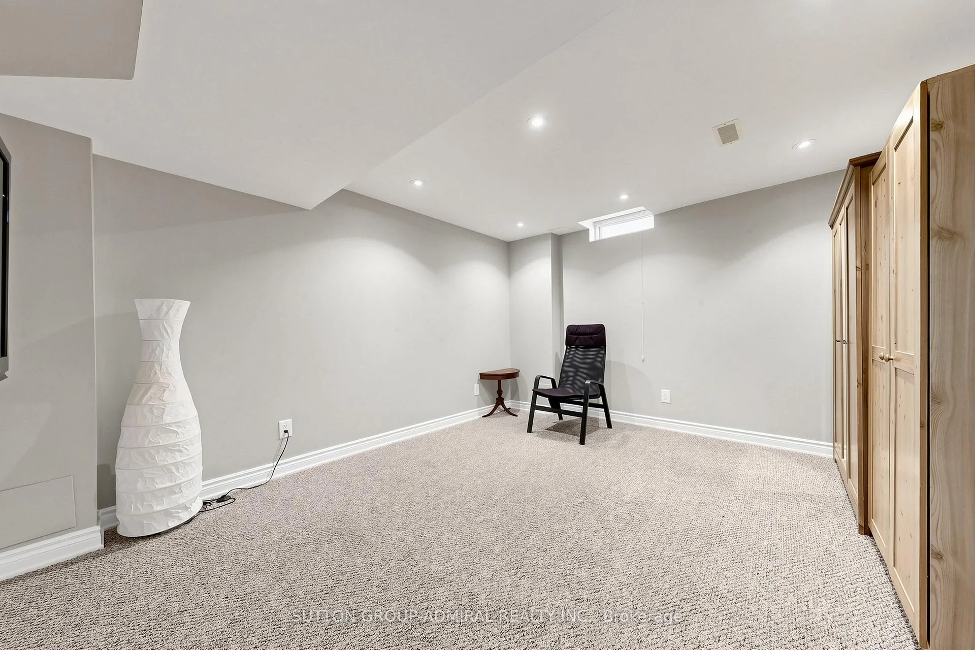 Photo 36 of 16 Cherry Bush Road, Vaughan, Patterson — HOMEH