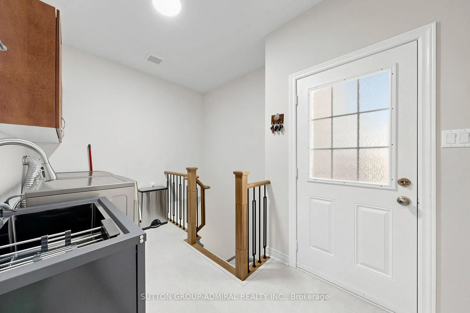 Photo 39 of 16 Cherry Bush Road, Vaughan, Patterson — HOMEH