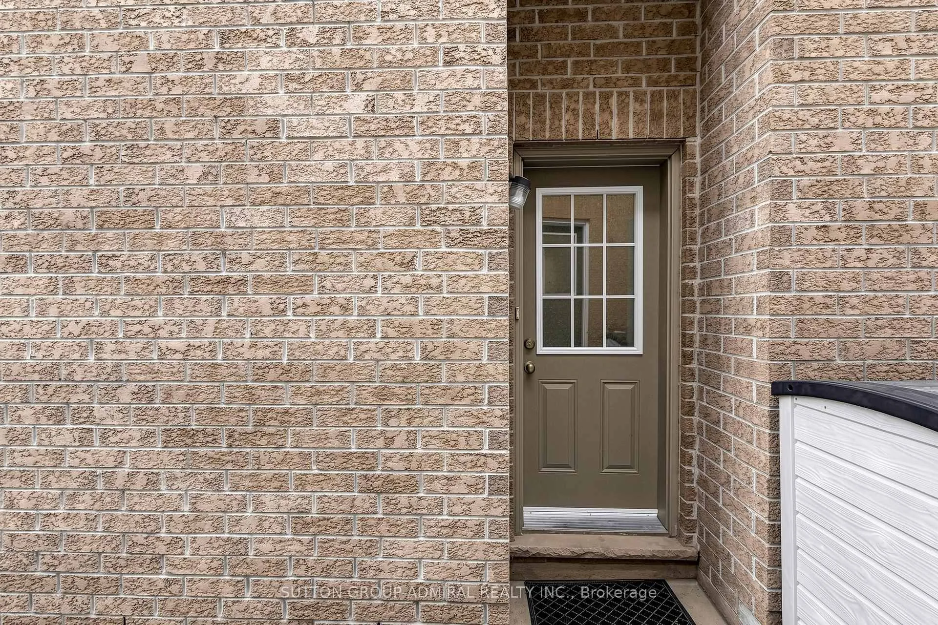 Photo 46 of 16 Cherry Bush Road, Vaughan, Patterson — HOMEH