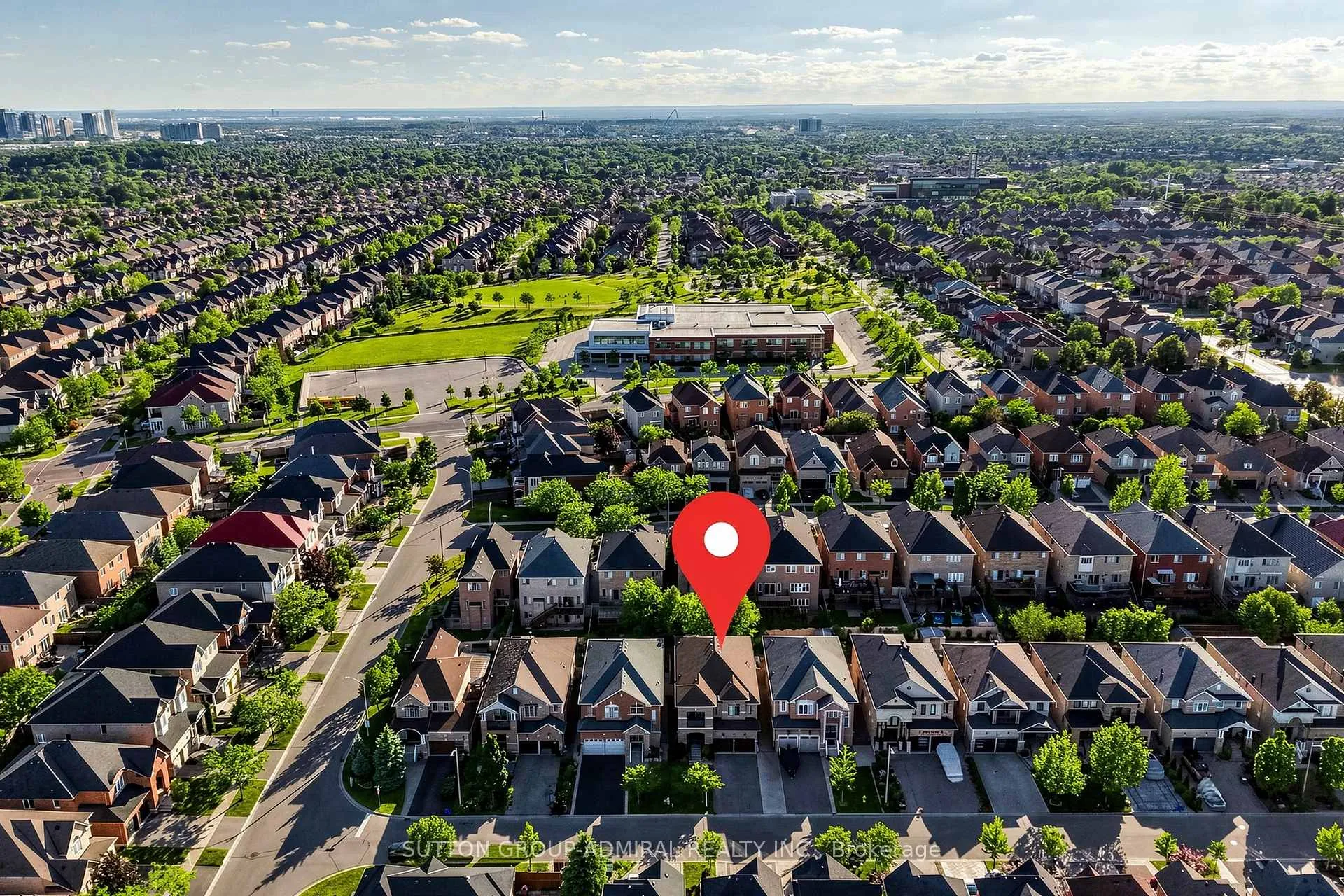 Photo 47 of 16 Cherry Bush Road, Vaughan, Patterson — HOMEH