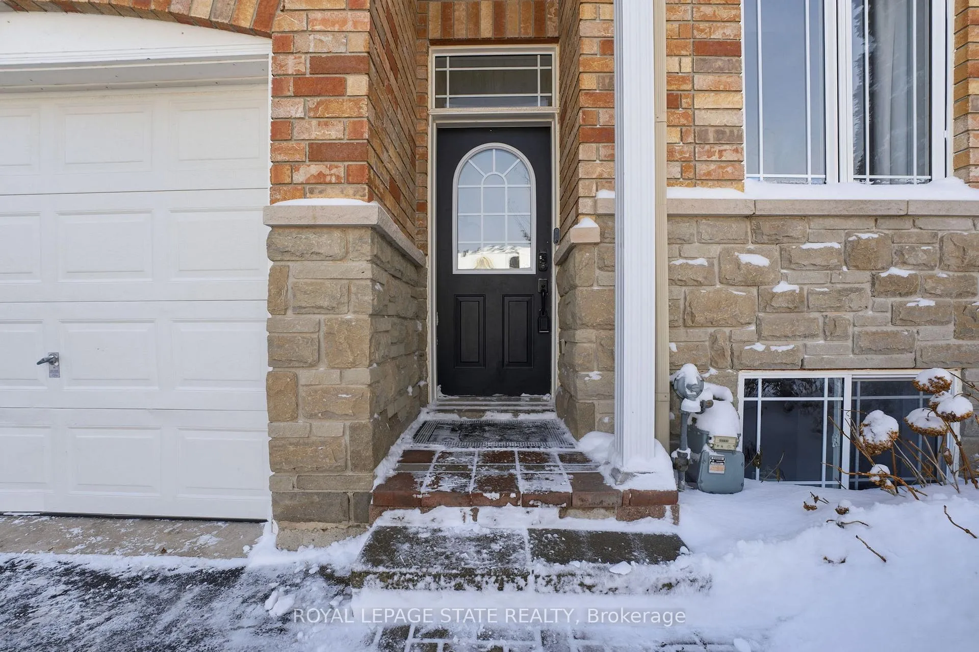 Photo 2 of 115 Benziger Lane, Hamilton, Winona — HOMEH