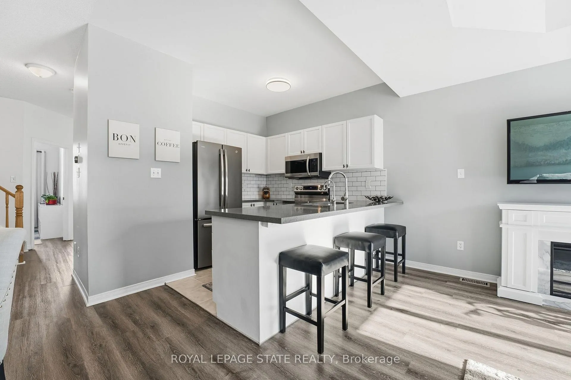 Photo 12 of 115 Benziger Lane, Hamilton, Winona — HOMEH