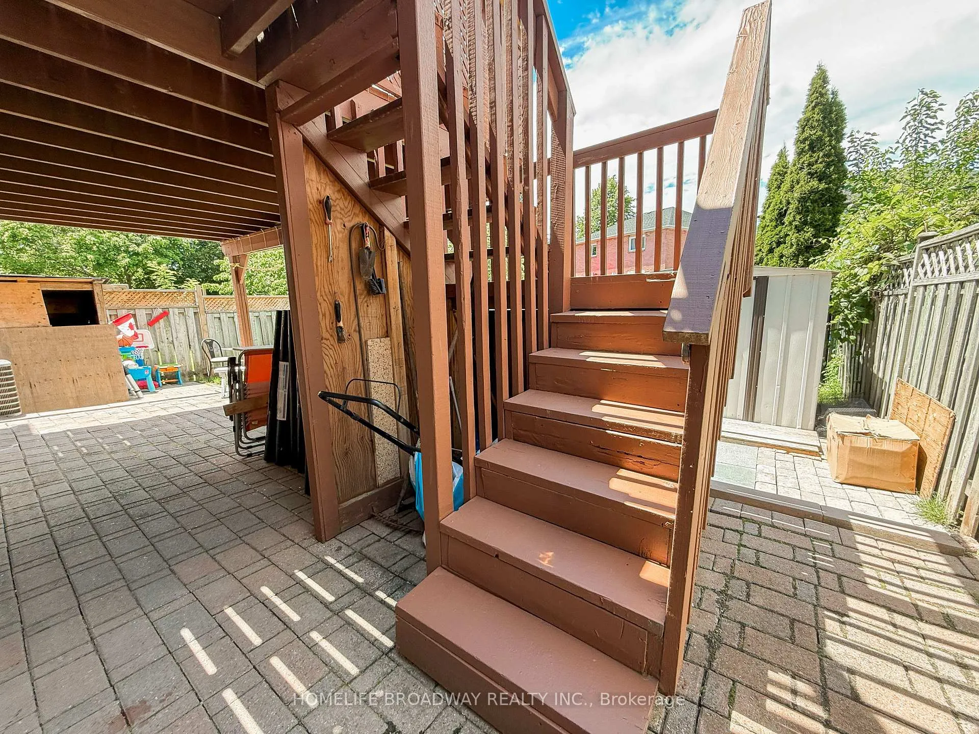 Photo 6 of 90 Chapman Drive, Ajax, Central — HOMEH